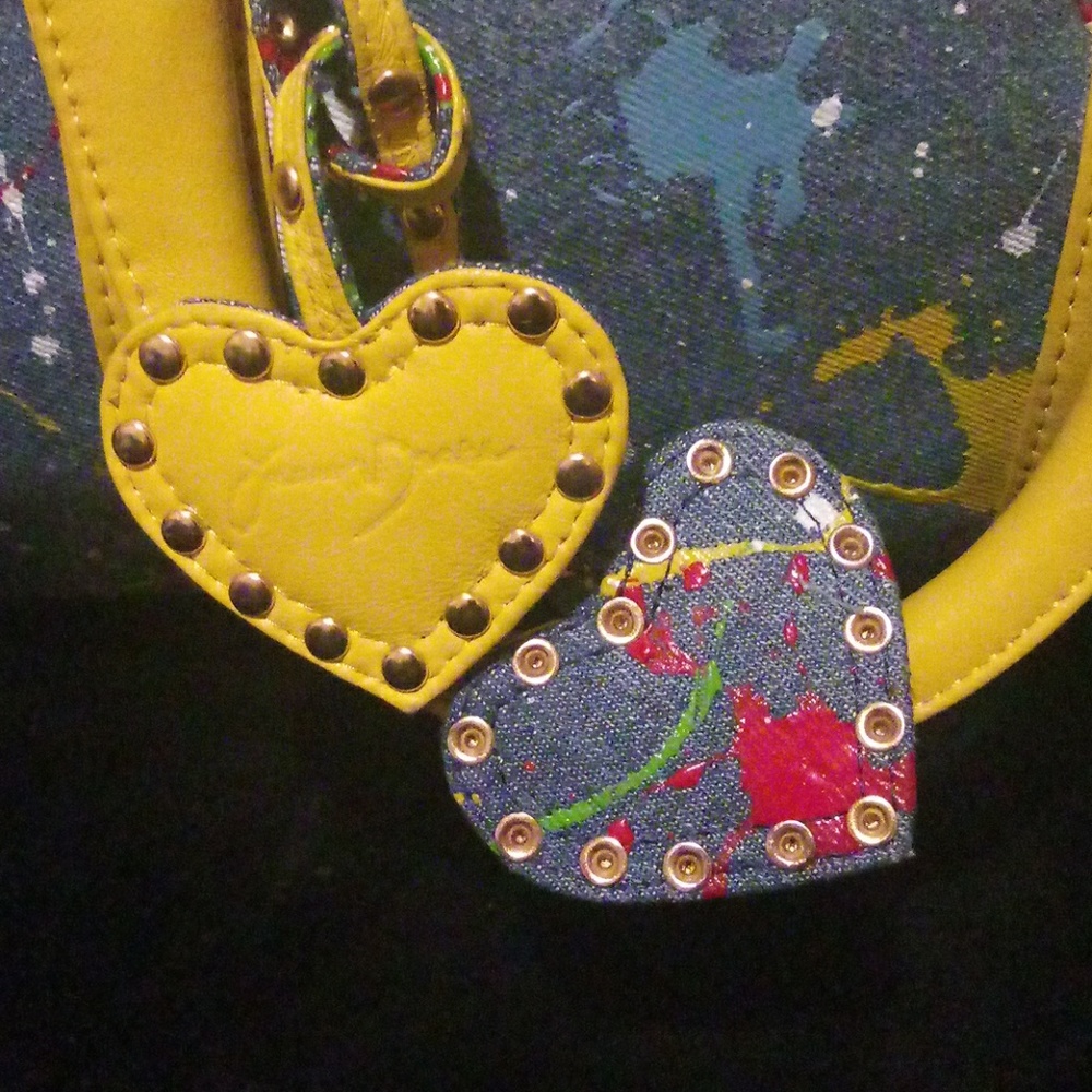 Purse - Picture 2 of 4